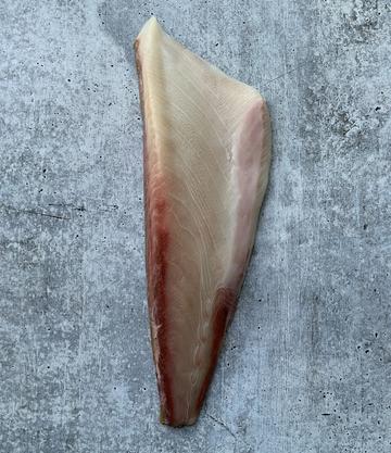 HAMACHI LOIN 200-300GM SASHIMI GRADE